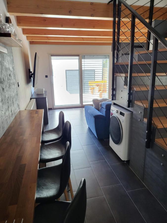 Privát Kras Holstejn Exterior foto